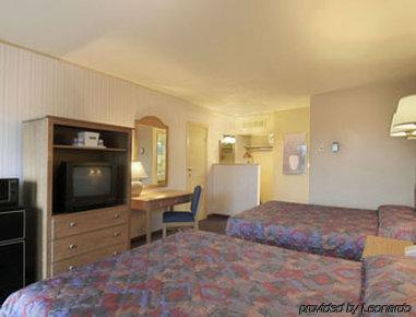 Budget Inn/ เนทิค ห้อง รูปภาพ